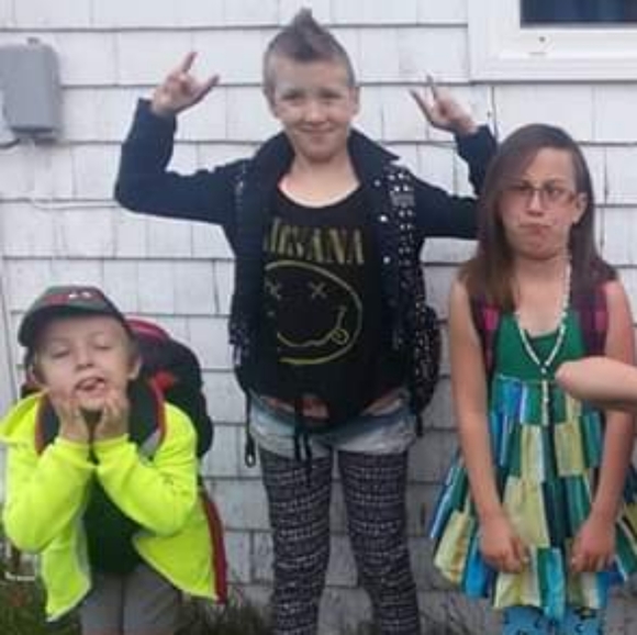 Meet your Posher, Sarah - Picture 3 of 4